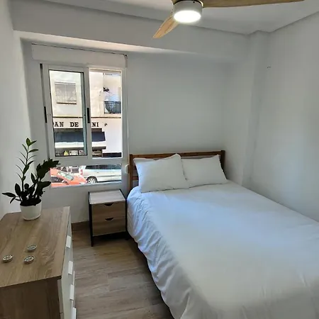 Cozy Mediterranean House! 아파트 *